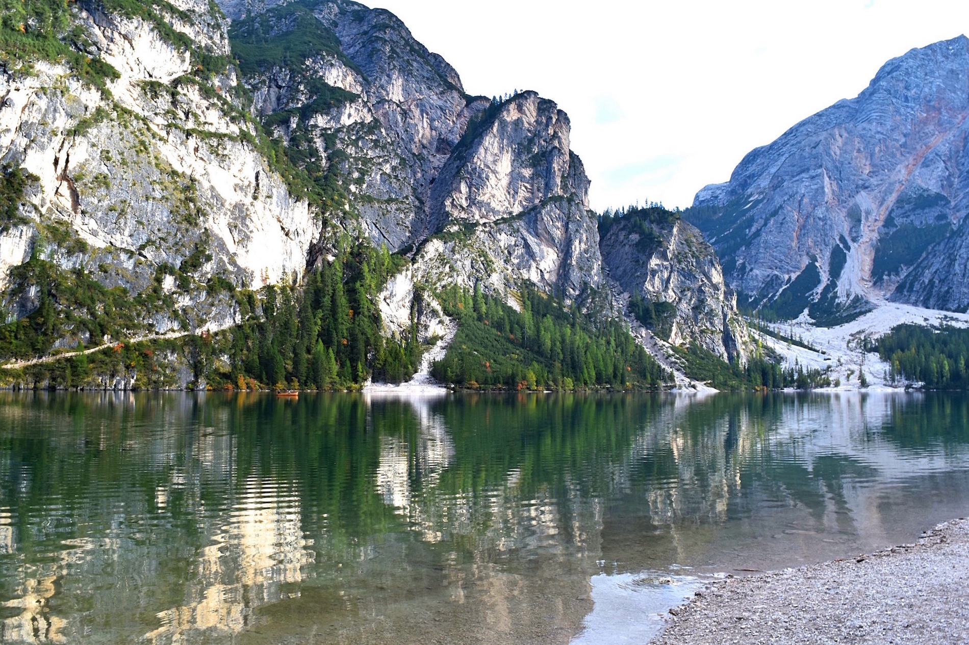 Lago di Braies - one of the best things to do in the Dolomites 